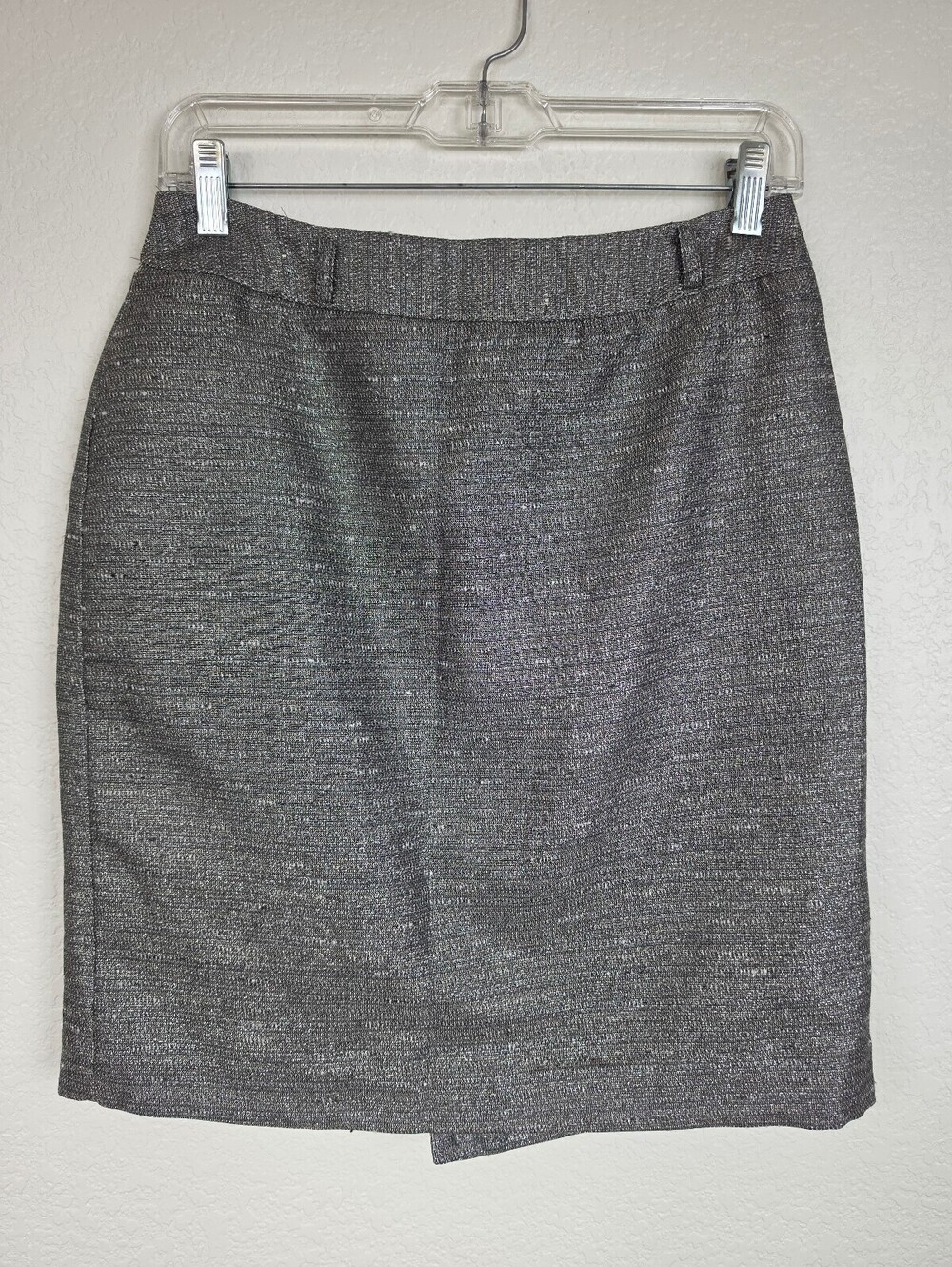 Worthington Petite Gray Metallic Skirt Size 8